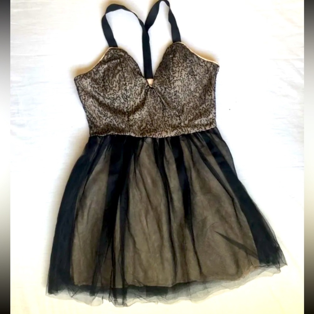 Honey & rosie halter dress pin up tulle